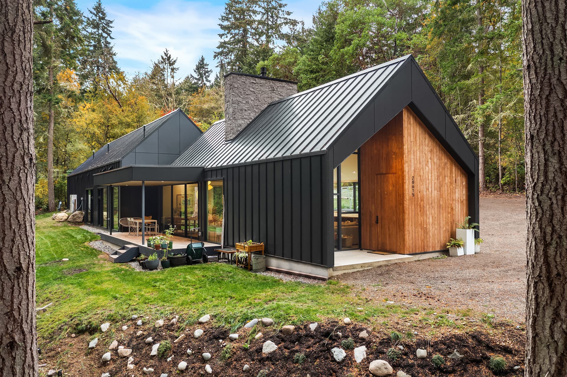 Contemporary Retreat — custom home on Vashon Island